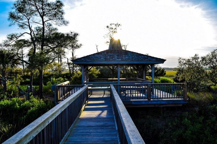 Three Bedrooms - Golf Cart And Amenity Cards Available Fripp Island Экстерьер фото