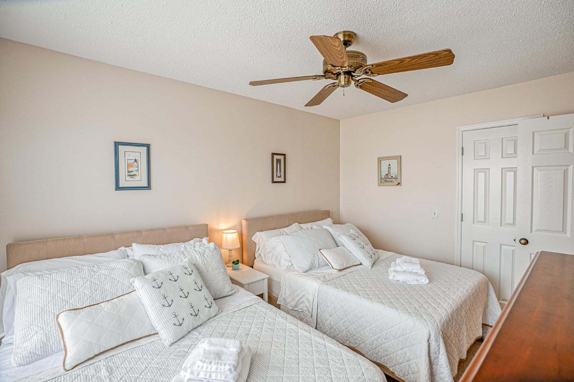 Three Bedrooms - Golf Cart And Amenity Cards Available Fripp Island Экстерьер фото